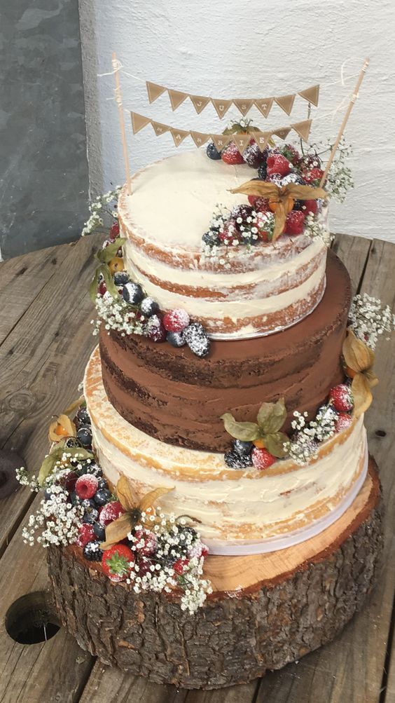 33 Dreamy Rustic Wedding Cake Ideas Everyone Loves - Page 2
