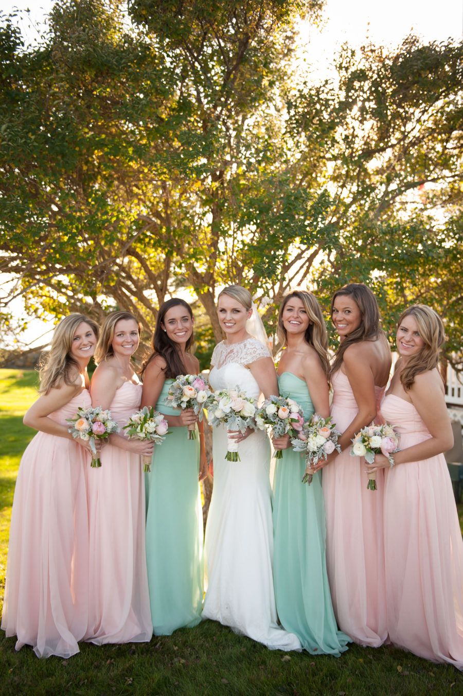 34 Refreshing Mint and Peach Wedding Color Inspiration | WeddingInclude ...
